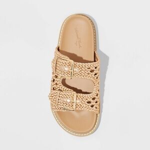 Women's Kylie Crochet Footbed Sandals - Universal Thread™ Tan (Size 9) **NWT**